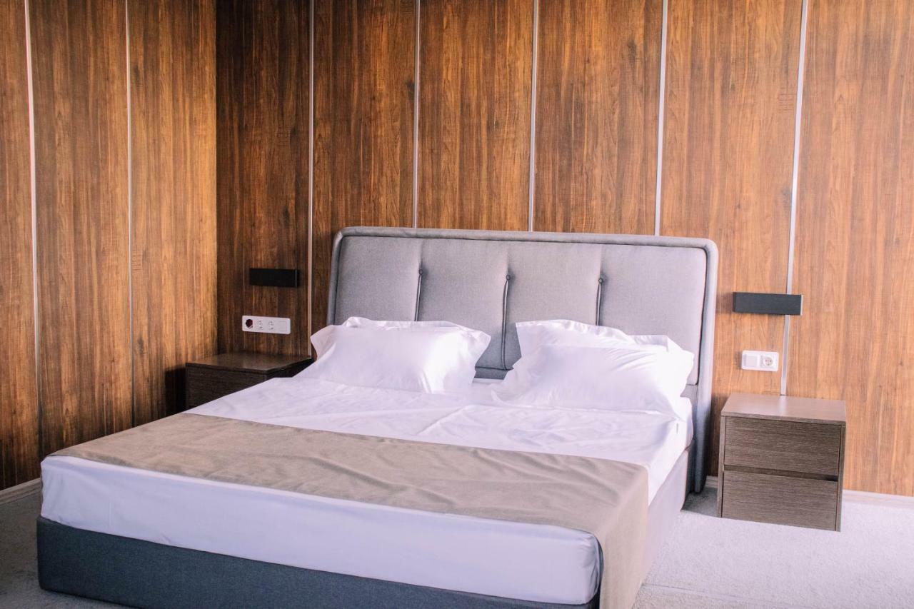 Hotel Nobilis Hall Kobuleti Esterno foto