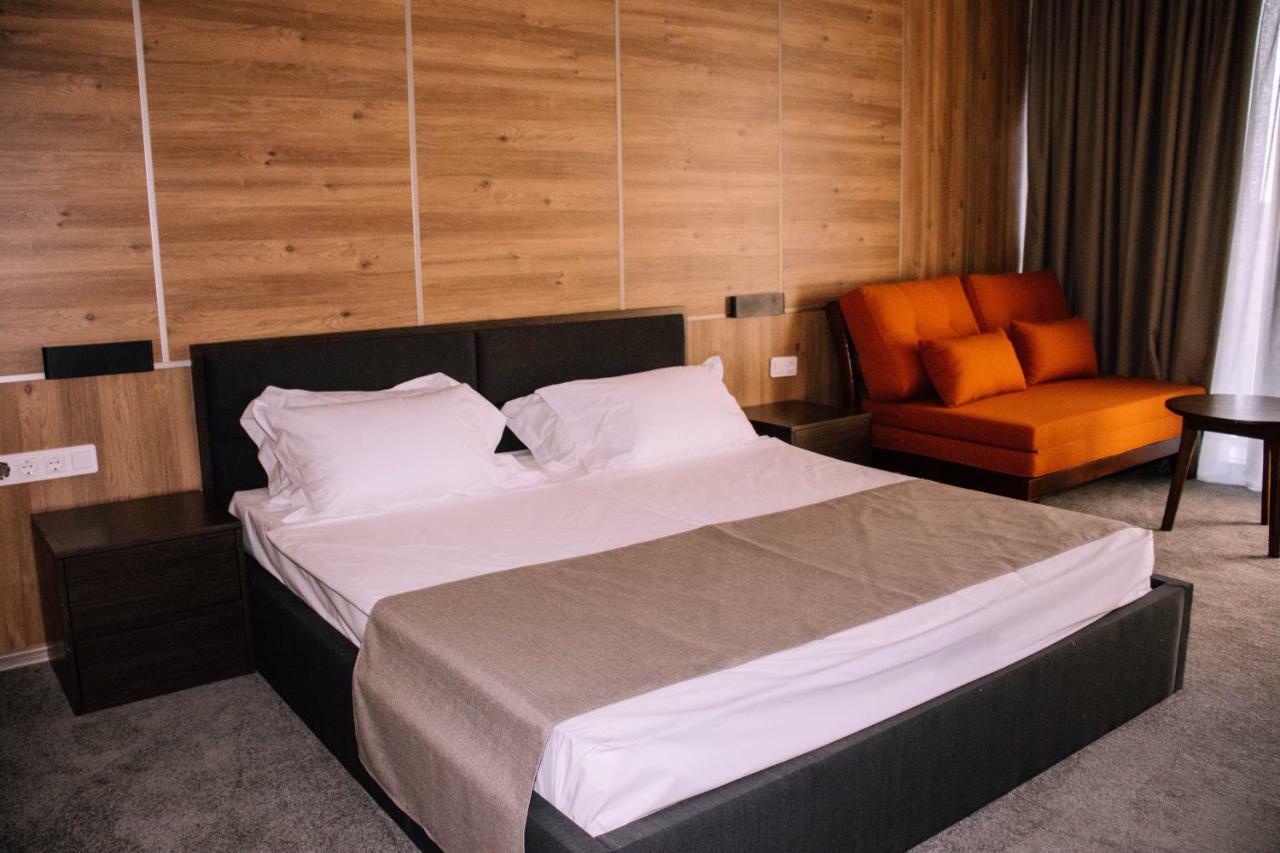 Hotel Nobilis Hall Kobuleti Esterno foto